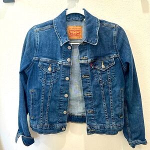 Levi’s denim jacket